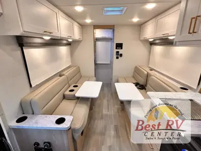 2026 Thor Motor Coach Four Winds photo 20
