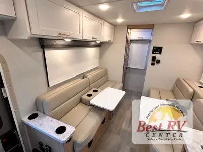 2026 Thor Motor Coach Four Winds photo 21