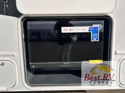 2026 Coachmen RV Leprechaun photo 3