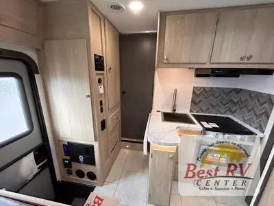 2026 Coachmen RV Leprechaun photo 42