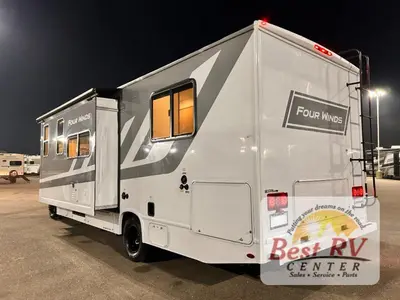 2027 Thor Motor Coach Four Winds photo 6