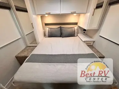 2027 Thor Motor Coach Four Winds photo 49