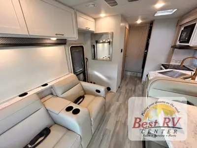 2027 Thor Motor Coach Four Winds photo 23