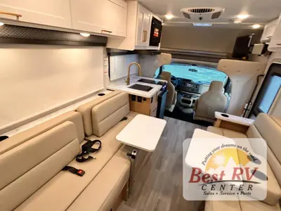2026 Thor Motor Coach Four Winds photo 36