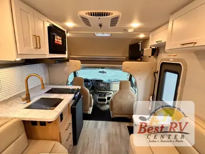 2026 Thor Motor Coach Four Winds photo 45