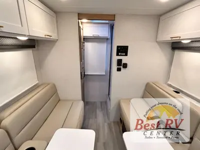 2026 Thor Motor Coach Four Winds photo 27