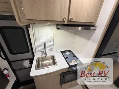 2026 Coachmen RV Leprechaun photo 32