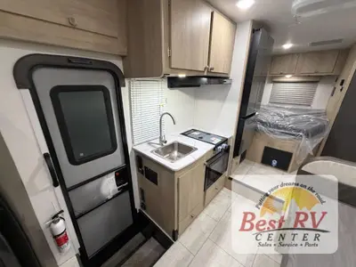 2026 Coachmen RV Leprechaun photo 24