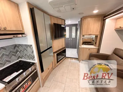 2026 Coachmen RV Leprechaun photo 35