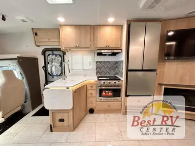 2026 Coachmen RV Leprechaun photo 27
