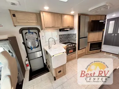 2026 Coachmen RV Leprechaun photo 26
