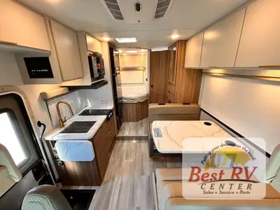 2027 Thor Motor Coach Four Winds photo 9