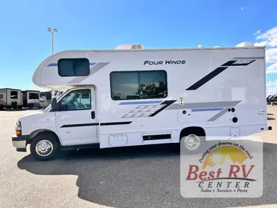 2027 Thor Motor Coach Four Winds photo 6