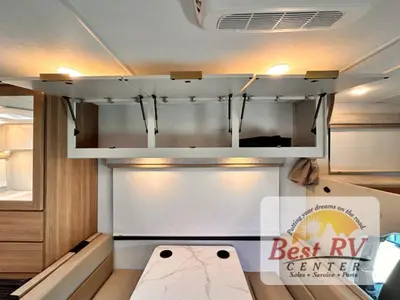 2027 Thor Motor Coach Four Winds photo 16