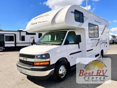 2027 Thor Motor Coach Four Winds photo 7