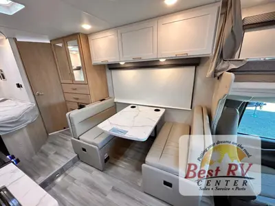 2027 Thor Motor Coach Four Winds photo 12