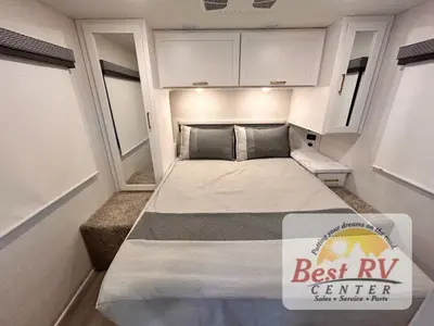 2027 Thor Motor Coach Four Winds photo 48