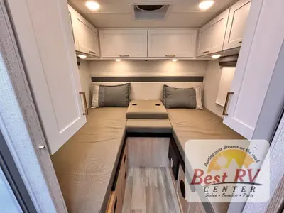 2026 Thor Motor Coach Four Winds Sprinter photo 41