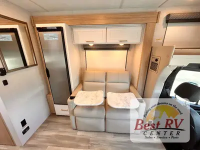 2026 Thor Motor Coach Four Winds Sprinter photo 15