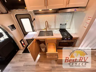 2026 Thor Motor Coach Four Winds Sprinter photo 30