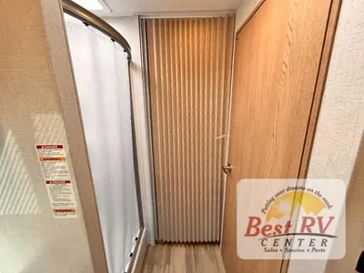 2026 Thor Motor Coach Four Winds Sprinter photo 38
