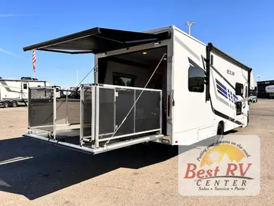 2026 Thor Motor Coach Outlaw photo 4
