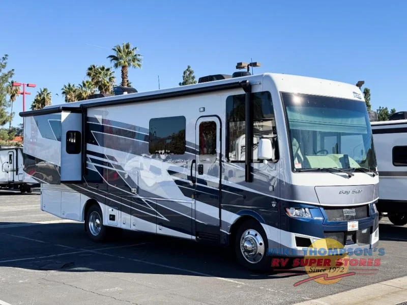 2026 Newmar Bay Star exterior