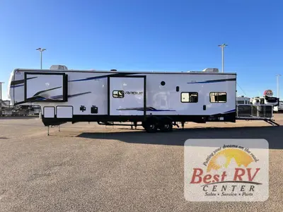 2026 Forest River RV Vengeance Rogue Armored photo 6