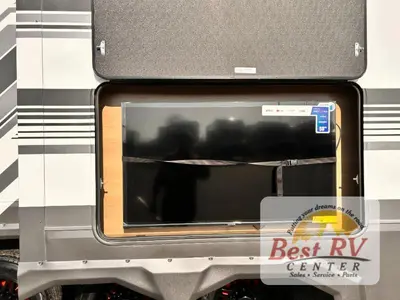 2026 Keystone RV Fuzion photo 3