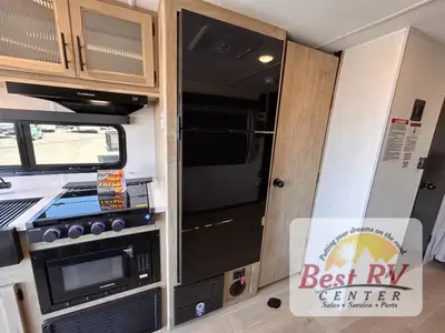 2026 Forest River RV Cherokee Grey Wolf Black Label photo 33