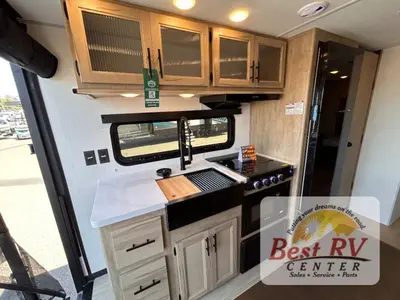 2026 Forest River RV Cherokee Grey Wolf Black Label photo 23