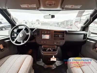 2026 Thor Motor Coach Chateau photo 8