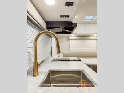 2026 Thor Motor Coach Chateau photo 16