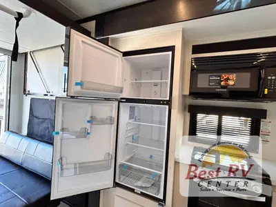 2026 Forest River RV Vengeance Rogue Armored photo 32