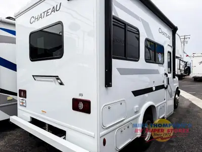 2026 Thor Motor Coach Chateau photo 6