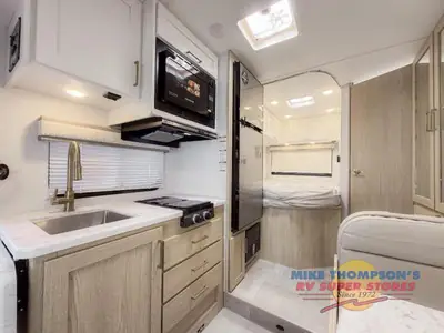 2026 Thor Motor Coach Chateau photo 17