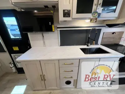2025 Forest River RV Surveyor Legend photo 26