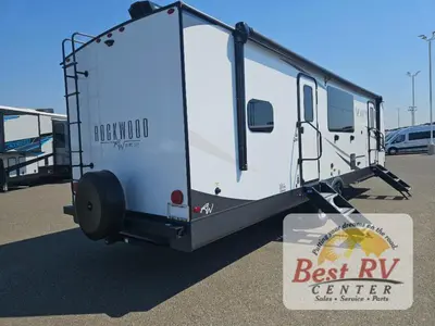 2025 Forest River RV Rockwood Ultra Lite photo 3