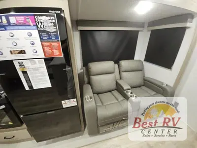 2025 Forest River RV Rockwood Ultra Lite photo 27