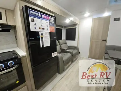 2025 Forest River RV Rockwood Ultra Lite photo 17