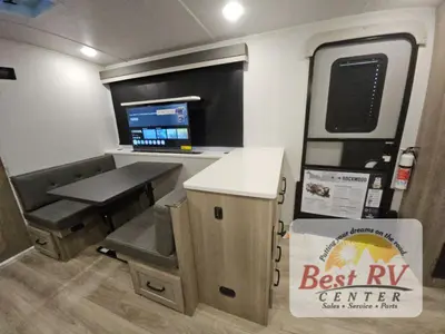 2025 Forest River RV Rockwood Ultra Lite photo 22