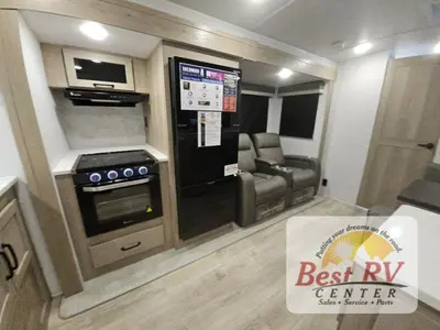 2025 Forest River RV Rockwood Ultra Lite photo 13