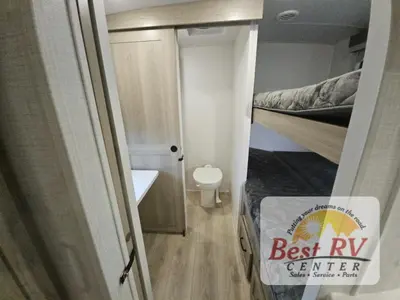 2025 Forest River RV Rockwood Ultra Lite photo 46