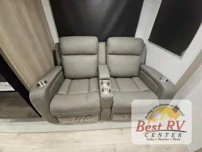 2025 Forest River RV Rockwood Ultra Lite photo 28