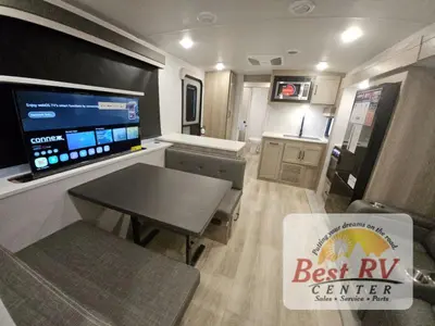 2025 Forest River RV Rockwood Ultra Lite photo 32