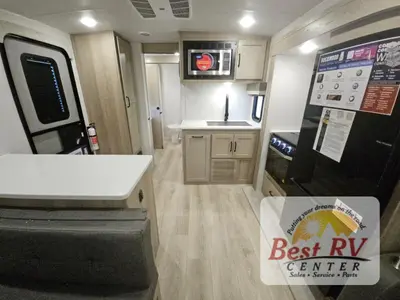 2025 Forest River RV Rockwood Ultra Lite photo 37