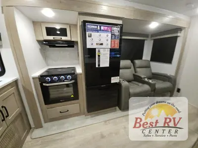 2025 Forest River RV Rockwood Ultra Lite photo 14
