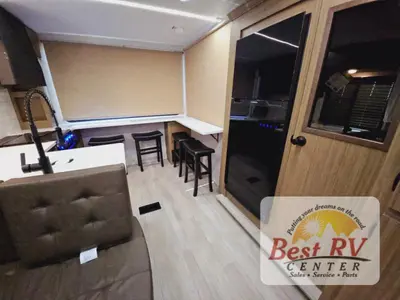 2025 Forest River RV Wildwood photo 32
