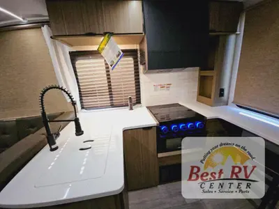 2025 Forest River RV Wildwood photo 36