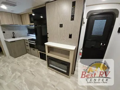 2025 Dutchmen RV Kodiak SE photo 17